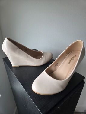 Bella Marie Patent Wedge Pumps in Cream